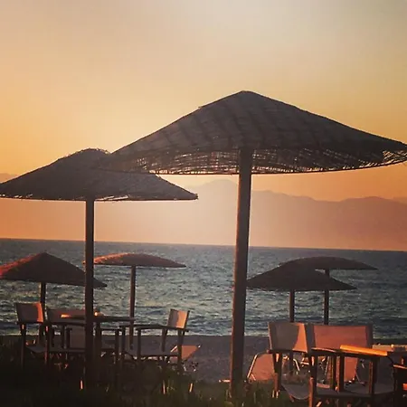 Holiday home Driftwood Beach House, Corfu